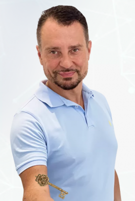 Андрей Волков