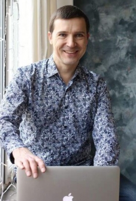Никита Емельянов